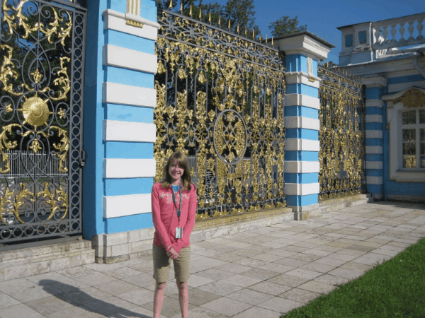 russia-at gates of Catherine's palace