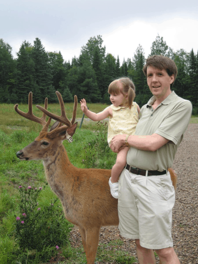 montebello-omega park-meeting deer