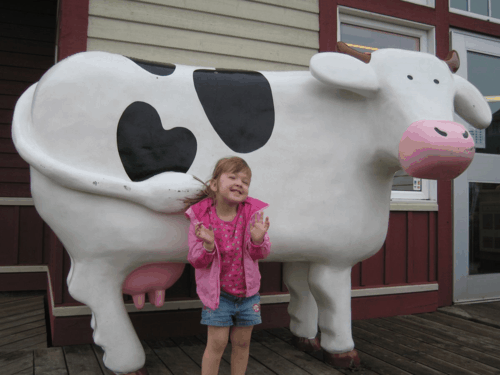 prince edward island-gateway village-cows ice cream