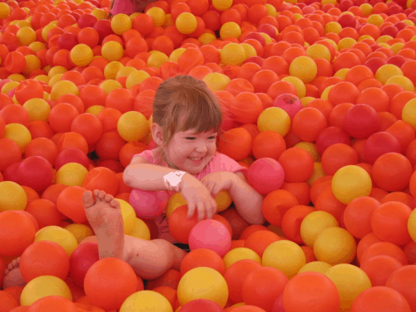 prince edward island-cavendish-sandspit-ball pit
