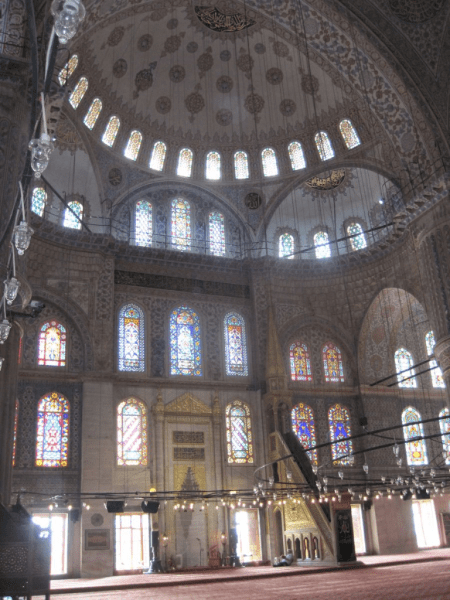 Turkey-Istanbul-Inside Blue Mosque