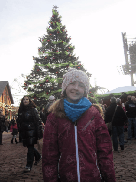 Toronto-Christmas Tree in Distillery District