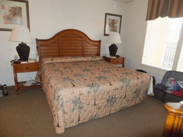 Orlando-Lake Buena Vista Resort-Master Bedroom