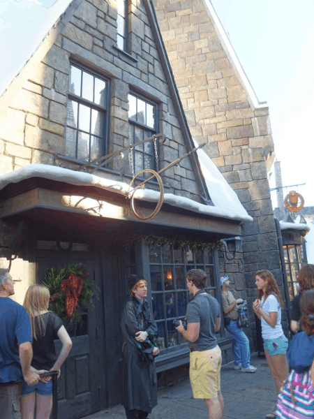 Orlando-WWOHP-Ollivander's Wand Shop