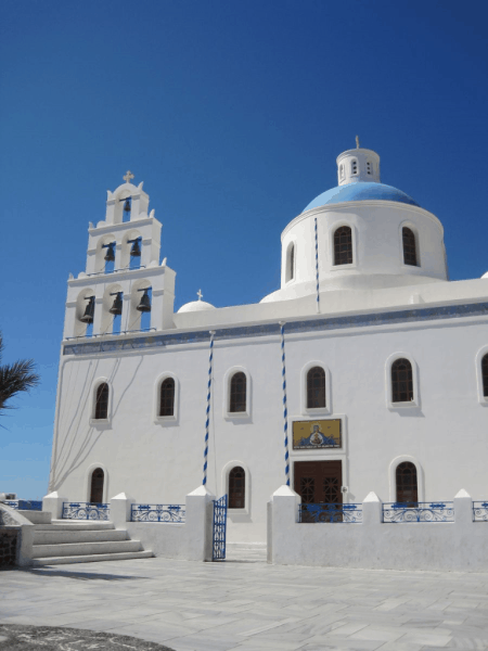 greece-santorini-oia-caldera square-Church of Panagia of Platsani 