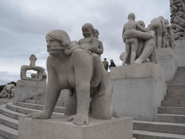 Norway-Oslo-Vigeland Park-Monolith Plateau