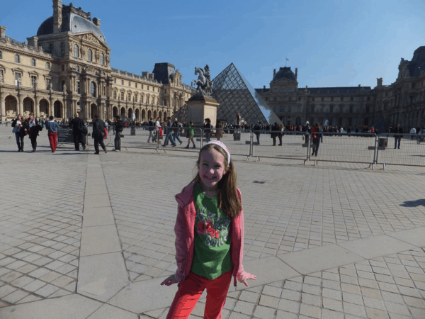 France-Paris-outside The Louvre