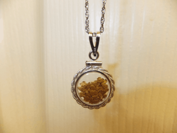 Necklace with gold from El Dorado in Fairbanks, Alaska