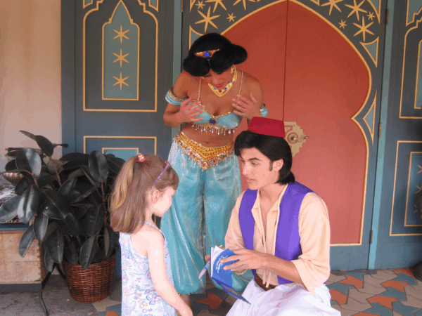 Disney World-greeting Aladdin