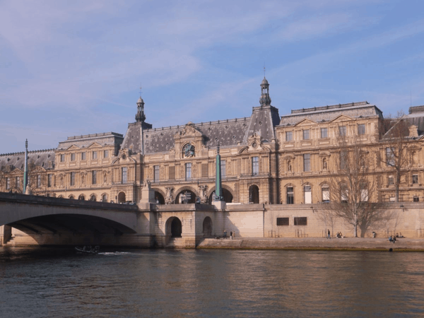 France-Paris-Seine cruise-Passing the Louvre
