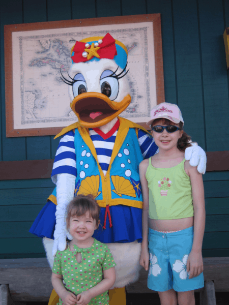 Disney cruise-With Daisy Duck at Castaway Cay