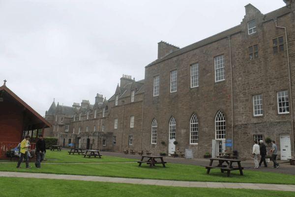 Scotland-Glamis Castle 