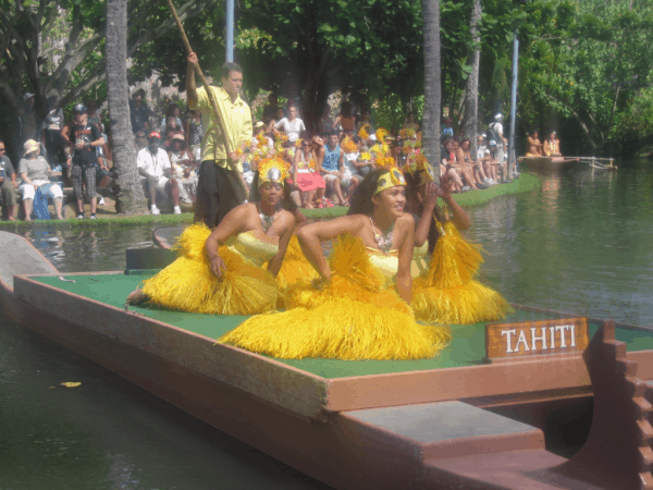 Tahiti float at Polynesian Cultural Center
