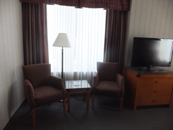 Ottawa-Sitting Area - Lord Elgin