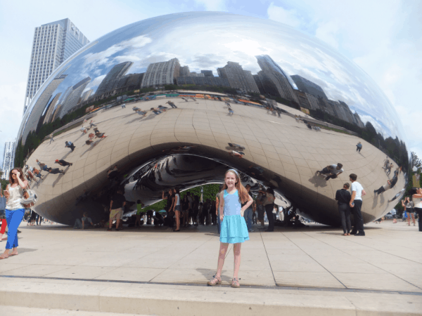 Chicago-Cloud Gate-sunny day