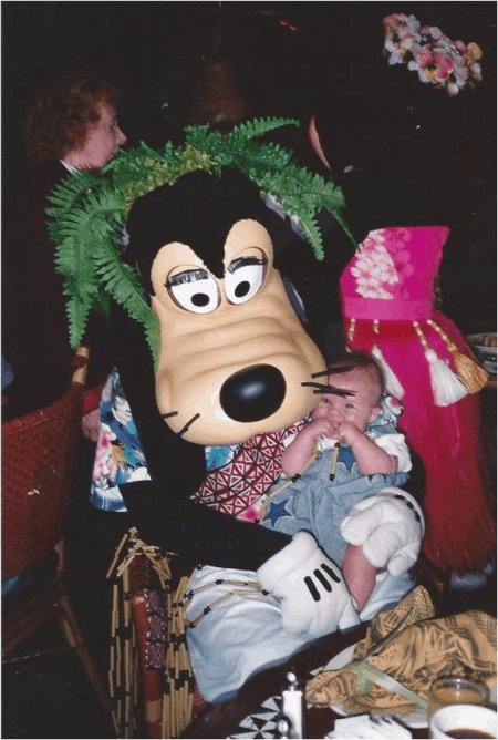 Disney World-Polynesian Resort-baby with Goofy 1997