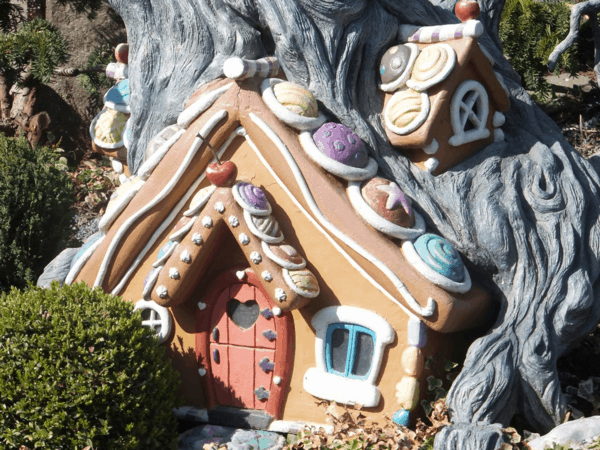 Gingerbread House-Disneyland Paris