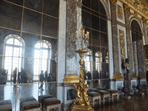 Chateau de Versailles - Hall of Mirrors