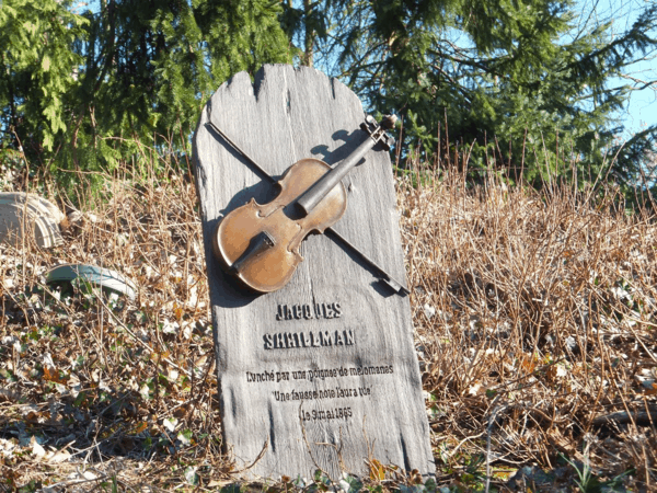 Disneyland Paris-Phantom Manor - Tombstone