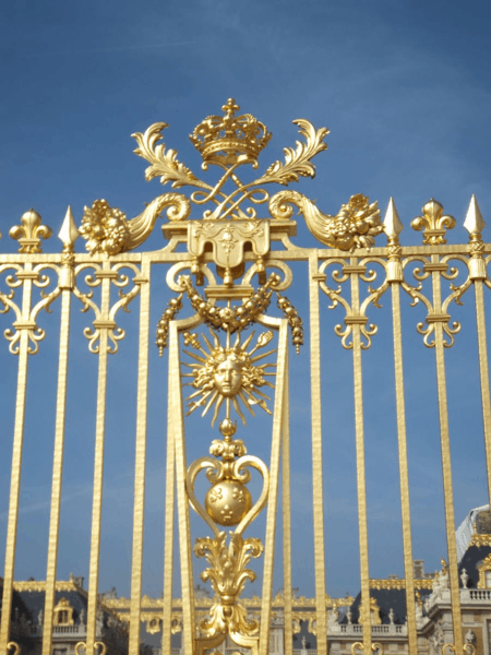France-Gate to Chateau de Versailles
