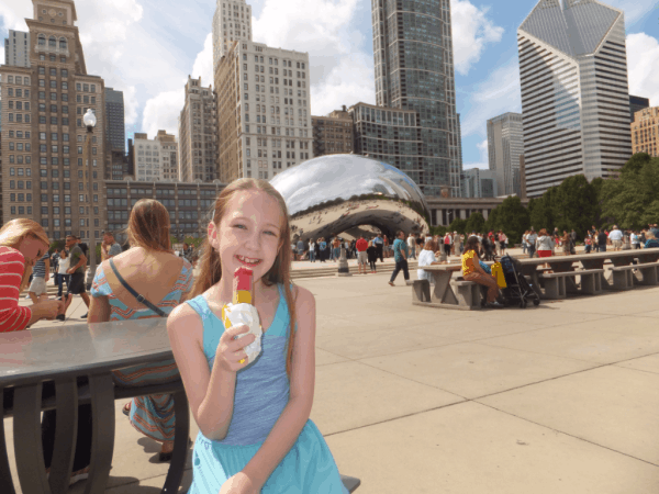 Chicago-girl in Millennium Park