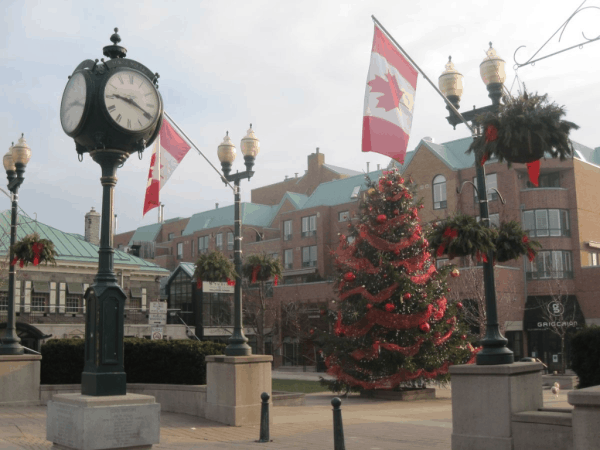 Oakville Towne Square at Christmas