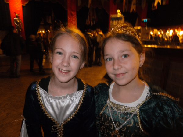 Toronto-girls at Medieval Times