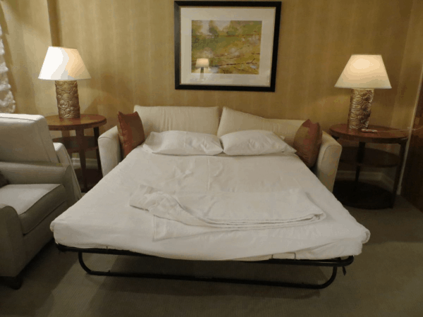 New York City-JW Marriott-Essex House-Sofa-bed