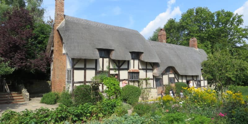 Exterior of Anne Hathaway's house in Stratford-upon-Avon.