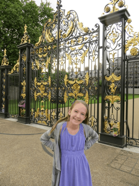 Kensington Gardens - Outside Palace gates
