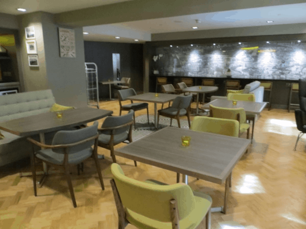 Citadines-Trafalgar-Square-London-Breakfast-Room