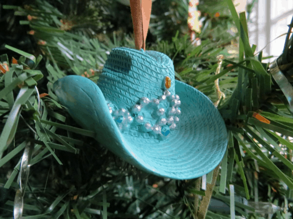 Texas-cowgirl-hat-Christmas-ornament