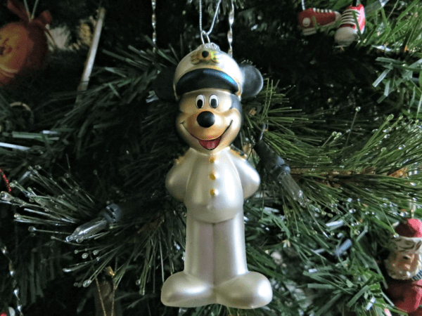 Captain-Mickey-Christmas-ornament