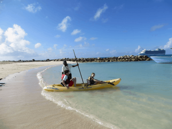 Bahamas-Princess-Cays-kayaking