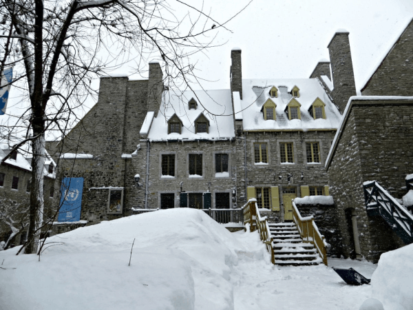 Quebec-Basse ville-winter walk