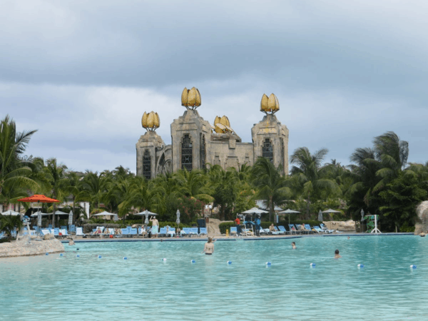 Bahamas-Atlantis Resort-Power Tower