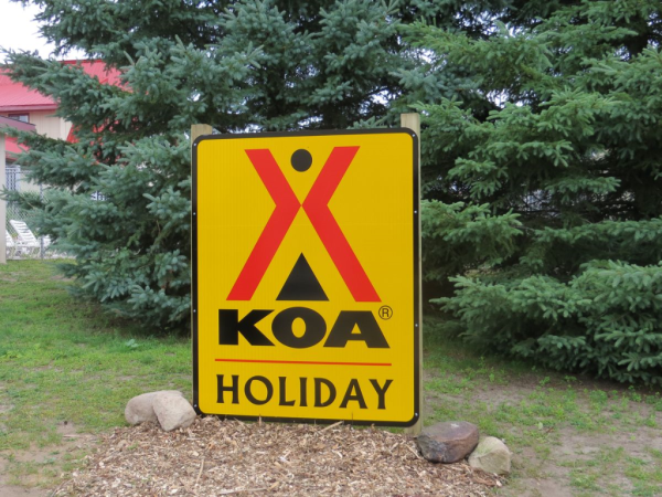 Barrie KOA-Holiday sign