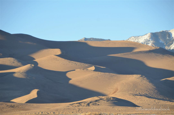 Great-Sand-Dunes-shadows