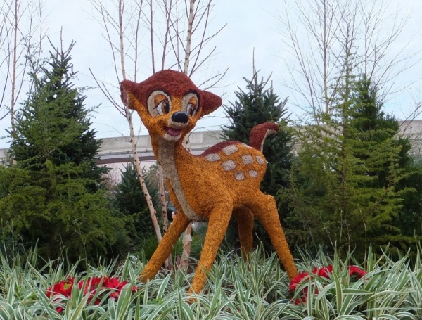 Disney World-Epcot-Bambi topiary