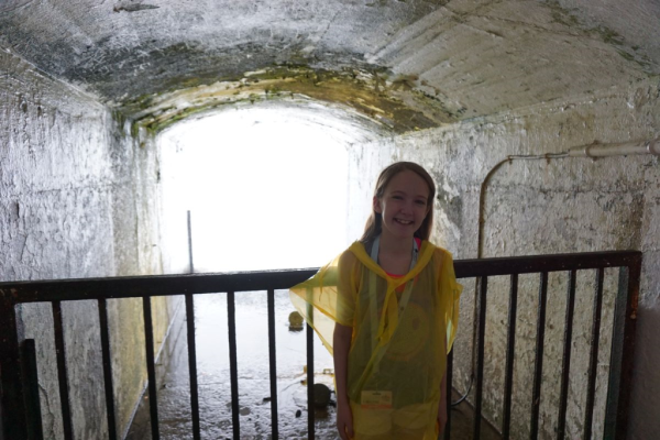 Niagara falls-journey behind the falls-tunnels