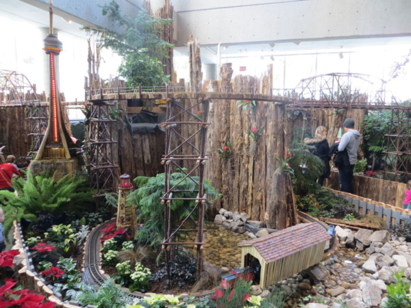 canada-Royal-Botanical-Gardens-holiday traditions-Train-Show