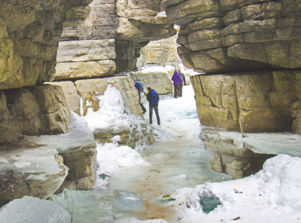 Canada-Alberta-Jasper National Park-Maligne Canyon Icewalk