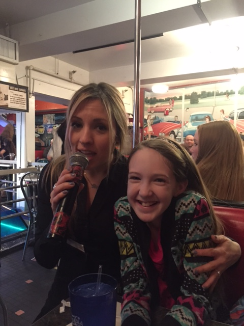 New york city-broadway-ellen's stardust diner-waiter singing