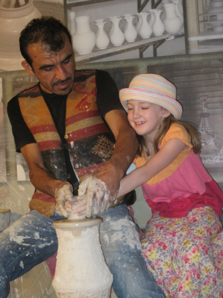 Turkey-istanbul-pottery lesson