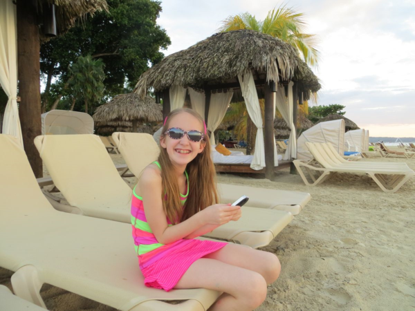 Jamaica-beaches negril-hanging out on the beach