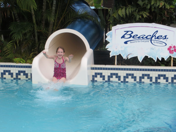 Beaches-Negril-Pirates-Water-Park-slide