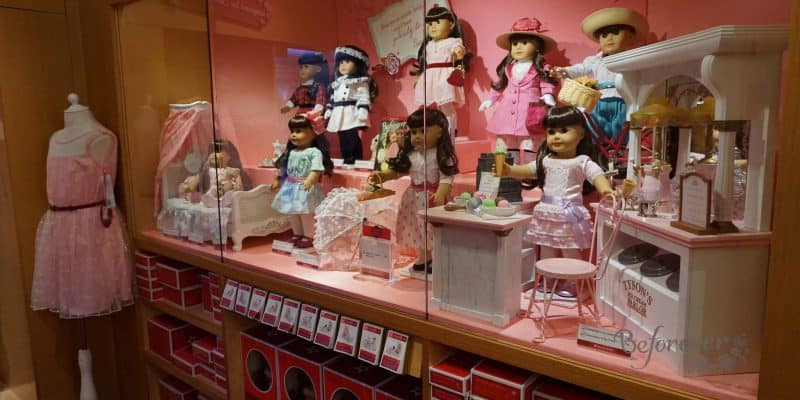 American Girl Place-New York City-doll display