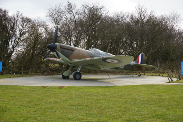 England-battle of britain memorial-replica plane