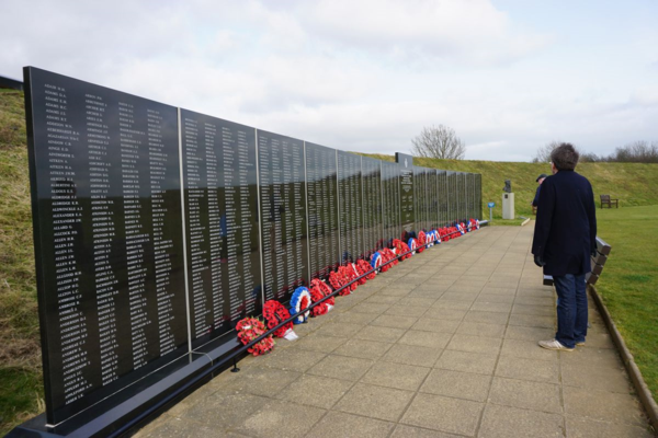England-battle of britain memorial-memorial wall England-battle of britain memorial-memorial wall
