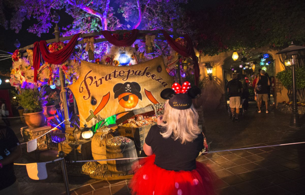 Disneyland-mickey's halloween party-piratepalooza